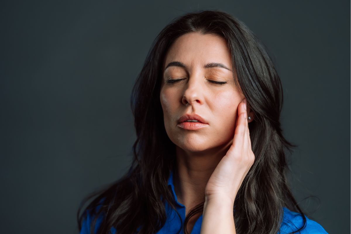 Understanding the Difference Between Tooth Infection and Nerve Pain