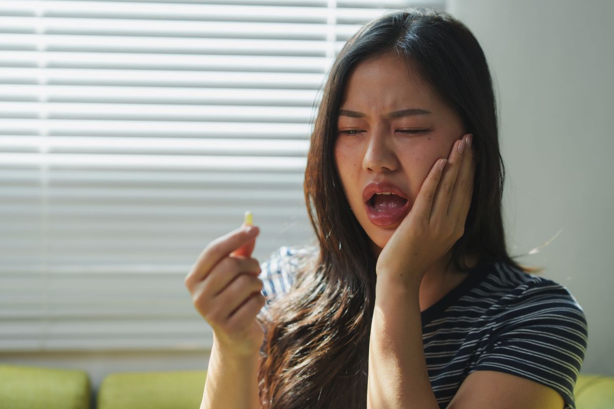 What If My Tooth Breaks While Eating?